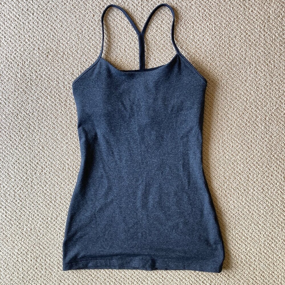 Lululemon Gray Power Y Scoop Neck Racerback Tank Top Sz 2  Built-in-Bra